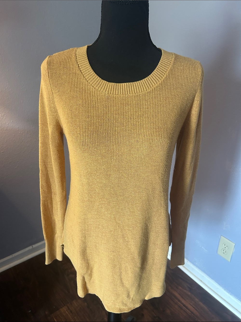 Natural CollectionsWomen Crewneck Long-Sleeve Sweater Mustard Yellow Size Small